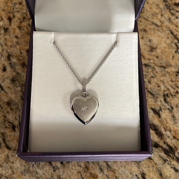 Ben Bridge Locket Necklace - Picture 2 of 10